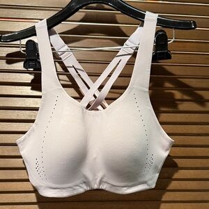 Lululemon AirSupport Running High Support Gray Sports Bra 38C